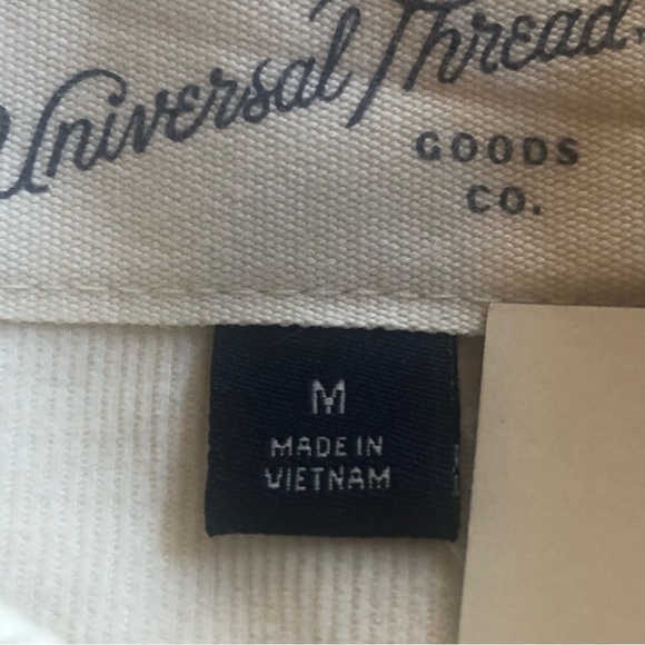 Universal Thread/ NWT/ Woman’s/ Corduroy Jacket/ Size M / Decorative Quilting - Picture 6 of 9